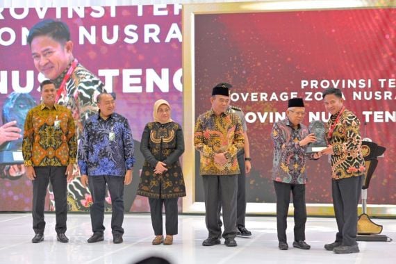 Angka Universal Coverage Jamsostek Terus Meroket, Wapres Berikan Paritrana Award - JPNN.COM