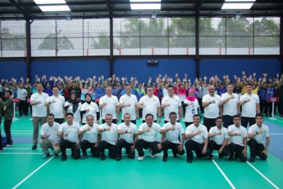 Lapas Kelas IIA Tangerang Memeriahkan Badminton Kakanwil Cup 2024 - JPNN.COM