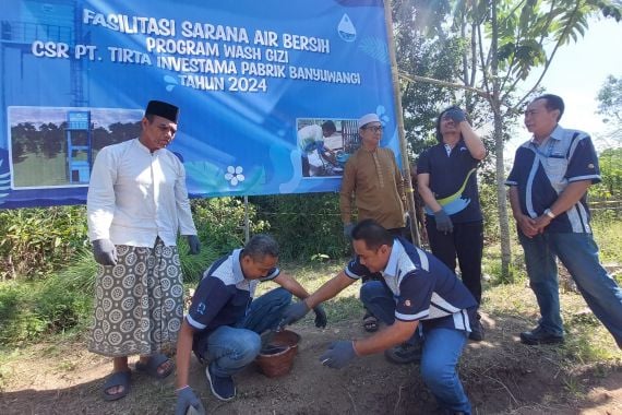 Lewat Program WASH Gizi, AQUA Bantu Sarana Air Bersih untuk Ratusan Warga di Banyuwangi - JPNN.COM