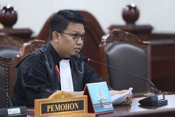 Nasib 2,3 Juta Tenaga Honorer termasuk Guru Terancam, Pasal 66 UU ASN Digugat ke MK - JPNN.COM