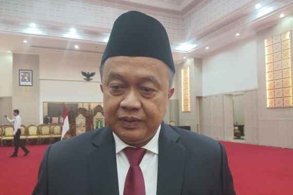 Kepala Bapenda Banten Optimistis PAD Lampui Target, Terus Ajak Warga Taat Bayar Pajak - JPNN.COM