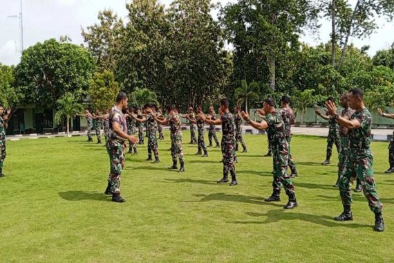 Mengasah Kemampuan Prajurit, Kodim 1312/Talaud Melaksanakan Latihan Bela Diri Taktis - JPNN.COM