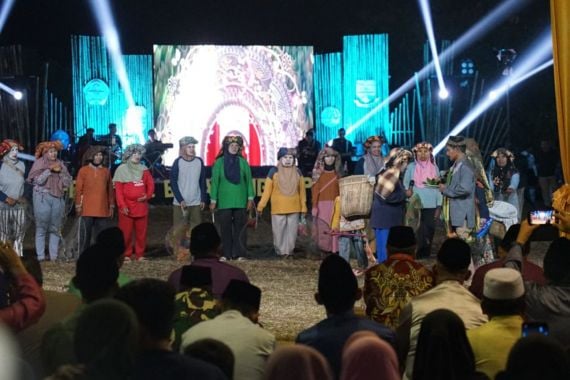 Kenduri Swarnabhumi 2024: Sukses Gelar 7 Festival, Generasi Muda Selalu Dilibatkan - JPNN.COM