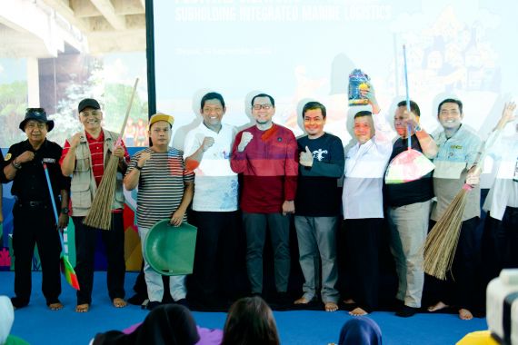 Lewat Arung Edukasi Festival Ciliwung SH IML, PIS & KLHK Ajak Masyarakat Lestarikan Sungai - JPNN.COM