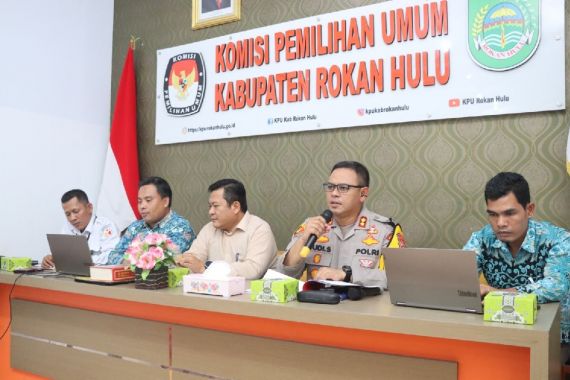 AKBP Budi Siapkan Skema Pengamanan Penetapan Paslon Bupati-Wakil Secara Maksimal - JPNN.COM