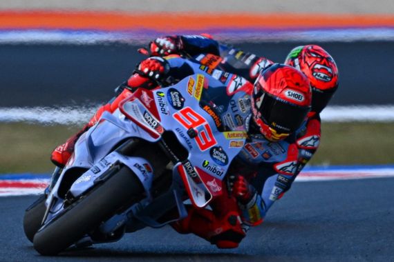 Hasil FP1 MotoGP Emilia Romagna: Sempat Ogah-ogahan, Marquez Paling Kencang - JPNN.COM