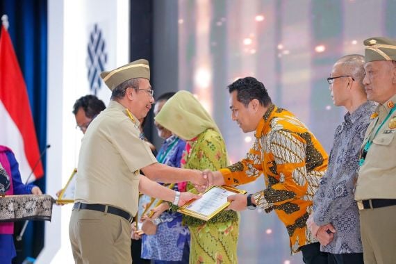 Otsuka Raih Penghargaan Edukasi dan Penanggulangan Tuberkulosis di Tempat Kerja 2024 - JPNN.COM