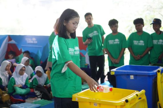 Lewat Edukasi Kreatif, Pertamina Patra Niaga Integrated Terminal Jakarta Ajak Masyarakat Aktif Peduli Sampah - JPNN.COM