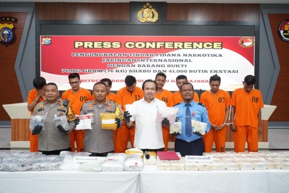 Polisi Gagalkan Peredaran Narkoba Senilai Rp 88 Miliar di Riau - JPNN.COM