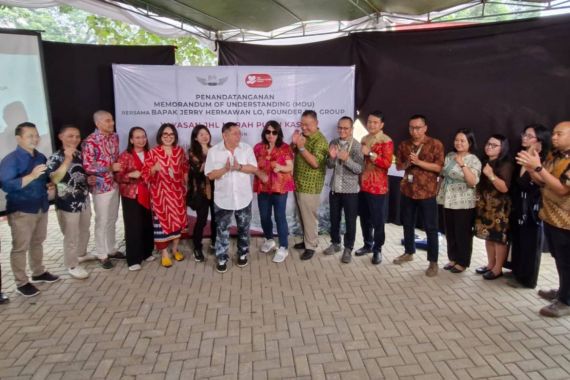 Yayasan JHL Merah Putih Kasih Gandeng Sejumlah Tenant Cetak 1.000 Sarjana Pertanian - JPNN.COM