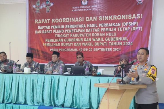 Pesan AKBP Budi Setiyono Menjelang Cabut Undi Nomor Paslon Bupati-Wabup Rohul - JPNN.COM