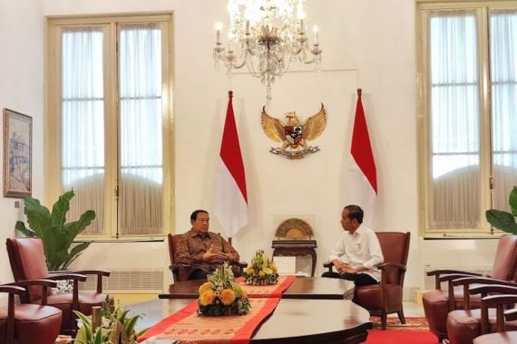 Jokowi Terima Kunjungan SBY di Istana Merdeka - JPNN.COM