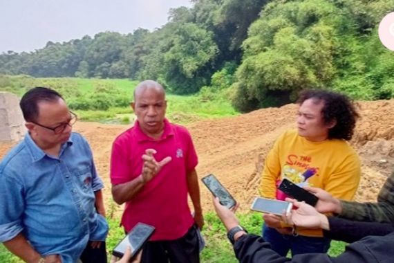 Eks Ketua DPRD Kabupaten Jayapura Diduga Jadi Korban Mafia Tanah, Kuasa Hukum Merespons - JPNN.COM