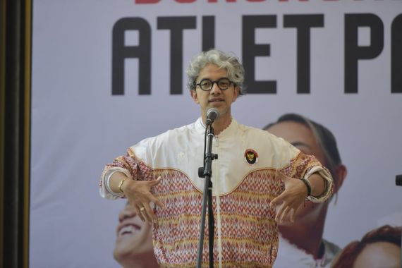 Didiet Maulana Bangga Rancang Kostum Sandya Niskala untuk Paralimpiade Paris 2024 - JPNN.COM