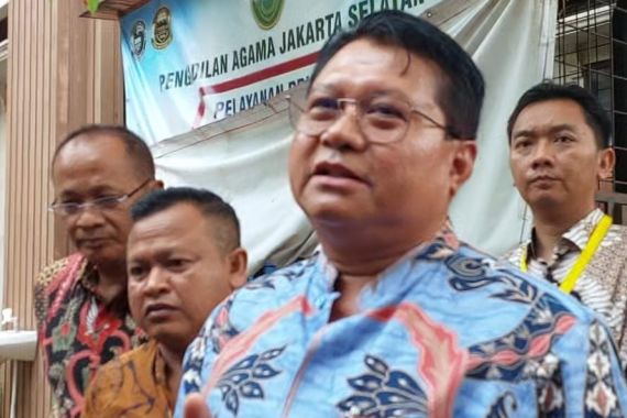 Sidang Perceraian Venna Melinda Ditunda Gegara Ini - JPNN.COM