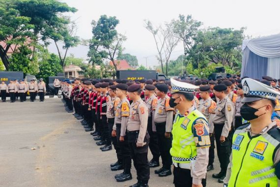 Polda Sumsel Siagakan 721 Personel Untuk Amankan Penetapan Pasangan Cagub-Cawagub - JPNN.COM