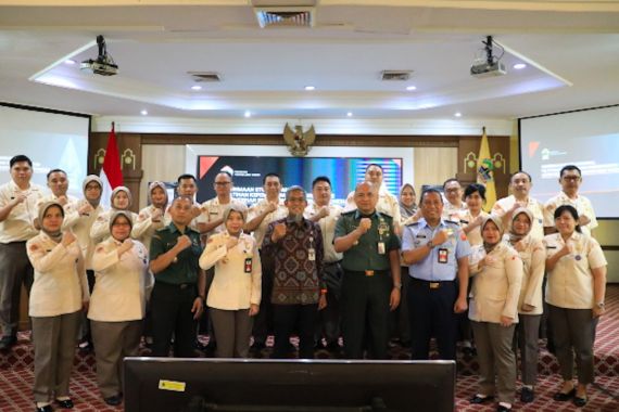 Kantongi Banyak Penghargaan Pelayanan Publik, Pemprov Jateng Jadi Tujuan Studi Banding Kemenhan - JPNN.COM