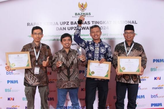 Salurkan Zakat Tepat Sasaran, UPZ Pupuk Kaltim Raih 3 Penghargaan Baznas Award 2024 - JPNN.COM