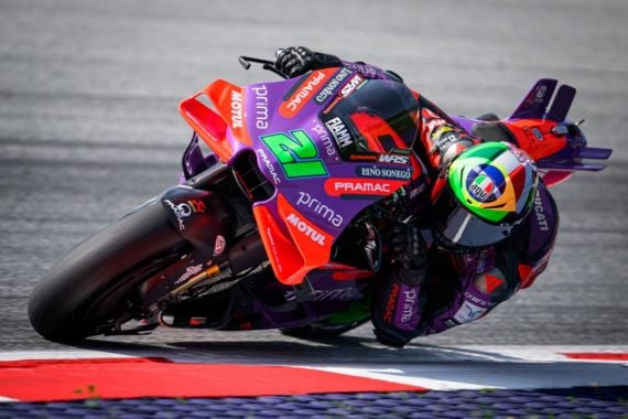 Hasil FP1 MotoGP Indonesia: Martin Urutan ke-3, Pecco ke-14 - JPNN.COM