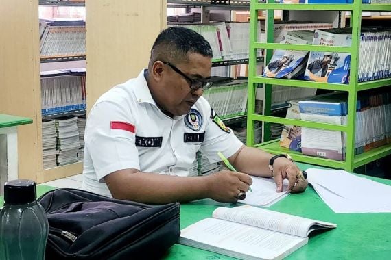 Pimpinan Honorer Minta Pendaftaran PPPK 2024 Dibuka Awal Oktober, Jangan Ditunda - JPNN.COM