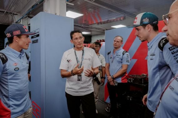 Sandiaga Uno Berbincang dengan Marc Marquez, Begini Isi Kalimatnya - JPNN.COM