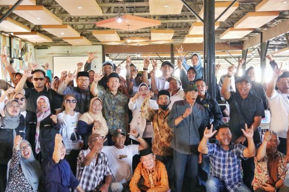 Program Iksan Baharuddin Lengkap, Masyarakat Desa Laroue Morowali Beri Sanjungan - JPNN.COM