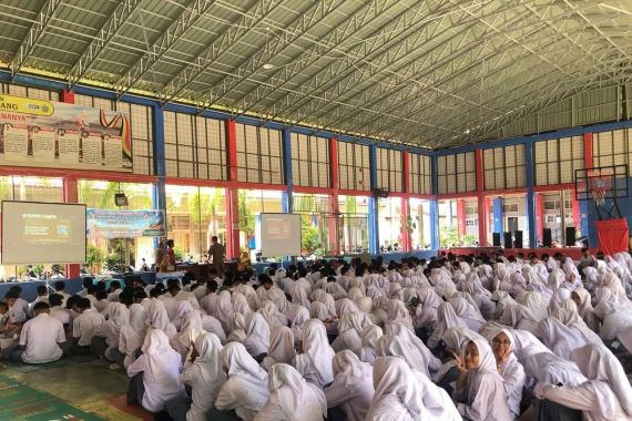 GO Berbagi Strategi Sukses UTBK-SNBT Kepada Siswa SMA/SMK Sumbar - JPNN.COM