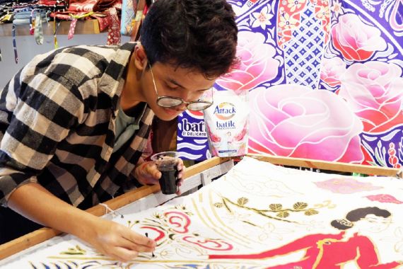 Kain Batik Kirei Diluncurkan Bertepatan dengan HBN 2024 - JPNN.COM