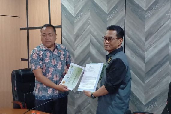 Aktivis Pendidikan di Bandung Diduga Lakukan Pungli PPDB SMA 2024 - JPNN.COM