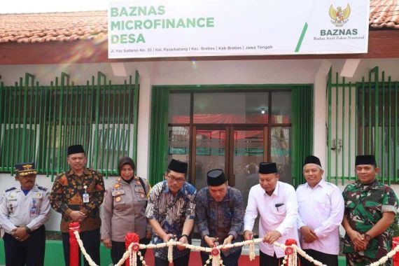 BAZNAS Luncurkan BMD Brebes untuk Kembangkan Usaha Mustahik - JPNN.COM