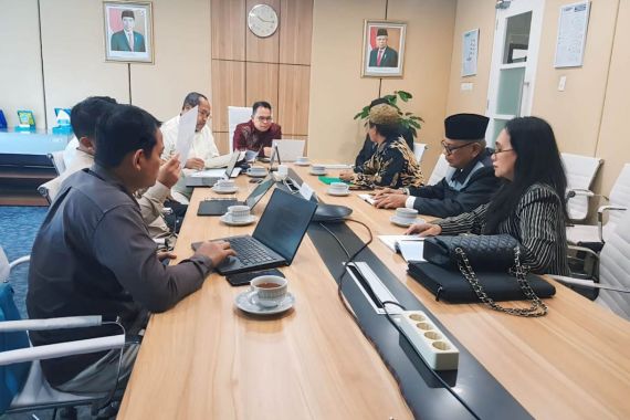 Hadiri Undangan Kemendikbudristek, UIPM Bahas Legalitas dan Tuduhan Kampus Ilegal - JPNN.COM