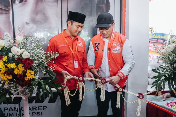 Kaesang Kampanyekan Pasangan Luthfi-Taj Yasin dan Faruq-Ashim di Jateng - JPNN.COM