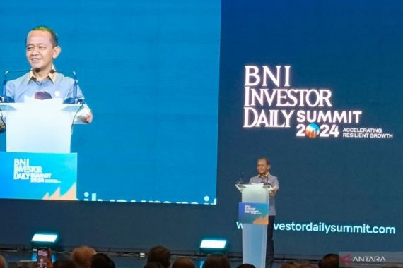 BNI Investor Daily Summit 2024, Bahlil Buka-bukaan soal Perkembangan Industri Nikel - JPNN.COM