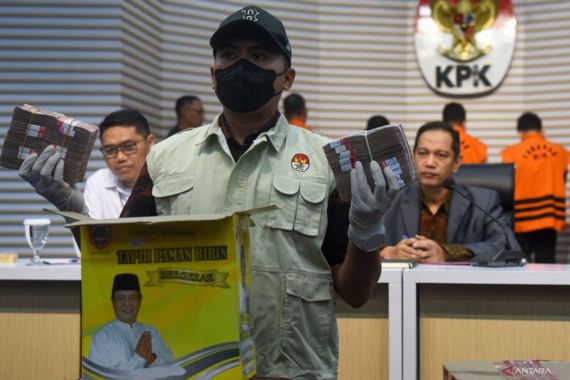 Nasib Sahbirin Noor Setelah Jadi Tersangka di KPK - JPNN.COM