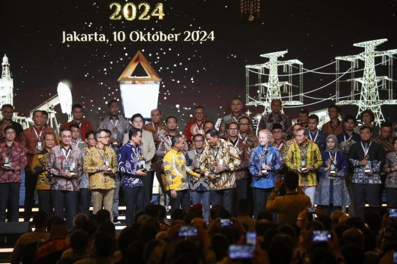 Pemprov Jateng Terima Subroto Award 2024 untuk Kategori Pengelola Air Tanah Terbaik - JPNN.COM