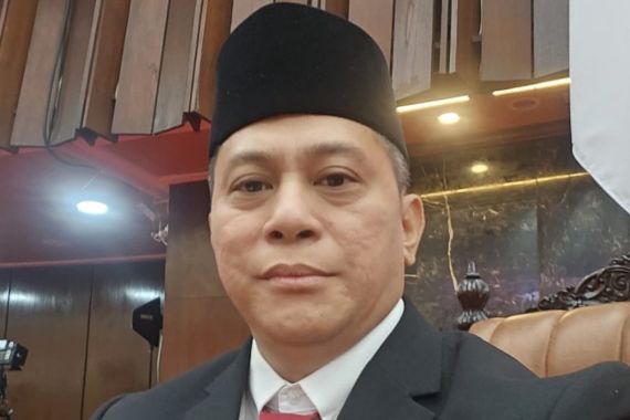 Senator Asal Kaltim Desak Polri Usut Tuntas Peristiwa Kebakaran Speedboat yang Menewaskan Benny Laos - JPNN.COM