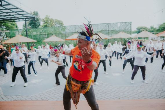 Sosialisasikan Budaya NTT, FOKBI: Warga Jakarta Terlihat Sangat Antusias - JPNN.COM