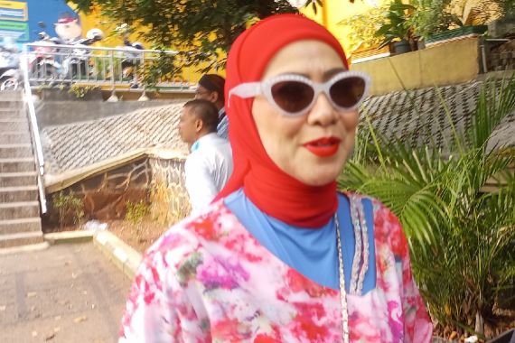 Hadir di Pengadilan Agama, Venna Melinda: Mudah-Mudahan Cepat Selesai - JPNN.COM