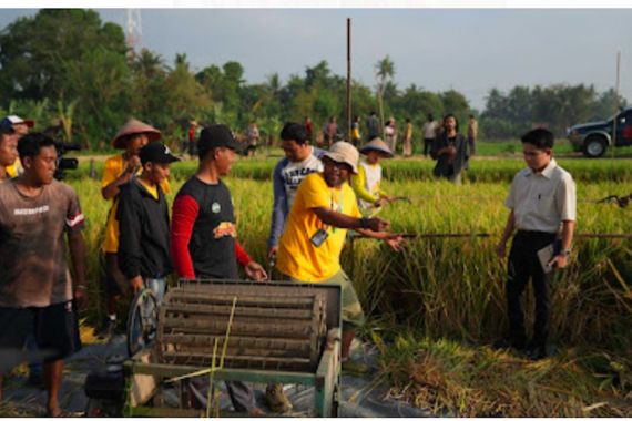 Film Berjudul ‘Seribu Bayang Purnama’ Menyuarakan Keresahan Para Petani - JPNN.COM