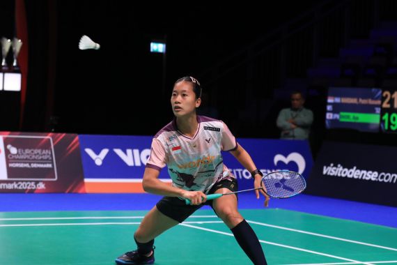 Gebuk Wakil Jepang, Putri KW Susul Jorji ke 16 Besar Denmark Open 2024 - JPNN.COM