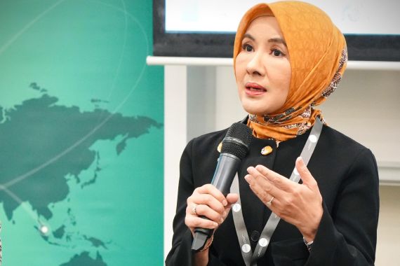 Dirut Pertamina Paparkan Roadmap Bisnis Biofuel dan Dekarbonisasi di SALA Dialogues - JPNN.COM