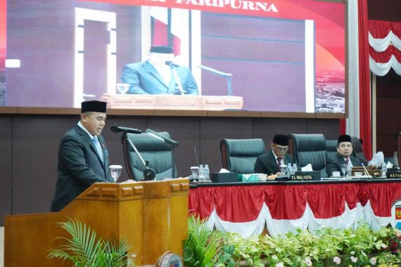 Fraksi DPRD Kota Bogor Berikan Tanggapan Terkait RAPBD 2025 - JPNN.COM