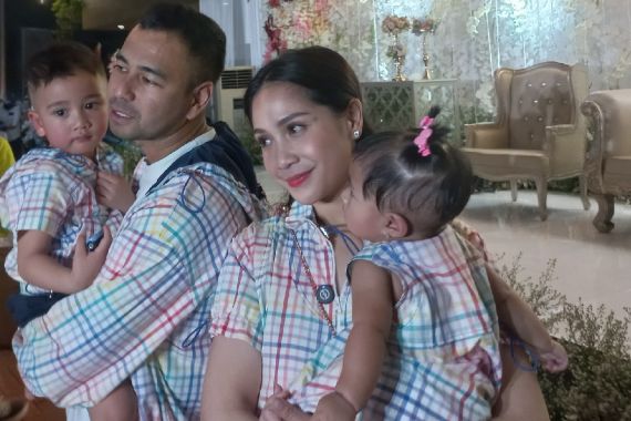 Rayakan 10 Tahun Pernikahan, Raffi Ahmad Ucap Terima Kasih Kepada Sang Istri - JPNN.COM