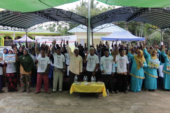 Pencinta Sholawat Busyro Batam Gabung Relawan Asli Sayang, Dukung Ansar-Nyanyang & Amsakar-Li Claudia - JPNN.COM