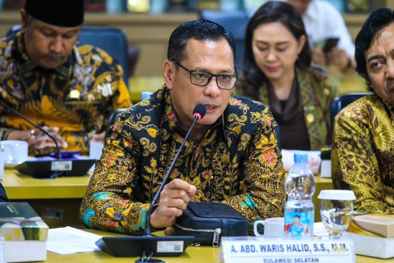 Senator Asal Sulsel: Kami Kawal Komitmen Presiden Prabowo Pada Program Pro-Rakyat - JPNN.COM