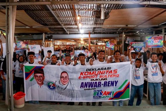 Komunitas E-Sport Gabung Berani Gaspoll: Anwar-Reny Konkret Beri Ruang pada Generasi Muda - JPNN.COM