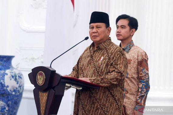 Prabowo Persilakan Menteri Keluar dari Pemerintahan Jika Tak Dukung Makan Bergizi Gratis - JPNN.COM