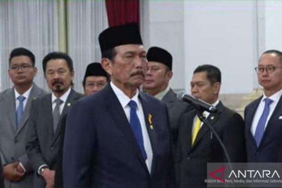 Prabowo Subianto Angkat Luhut Binsar jadi Ketua Dewan Ekonomi Nasional - JPNN.COM