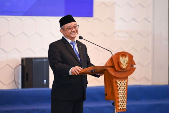 Resmi Dilantik Jadi Mendikdasmen 2024-2029, Abdul Mu’ti Sampaikan Pemikiran Bidang Pendidikan - JPNN.COM