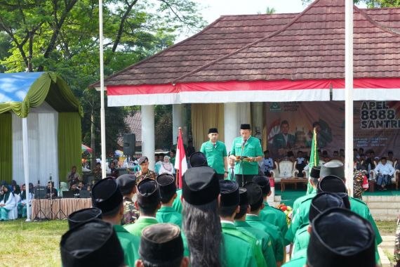 Hari Santri 2024, GP Ansor Gelar Apel Pasukan Bertabur Angka 8 - JPNN.COM